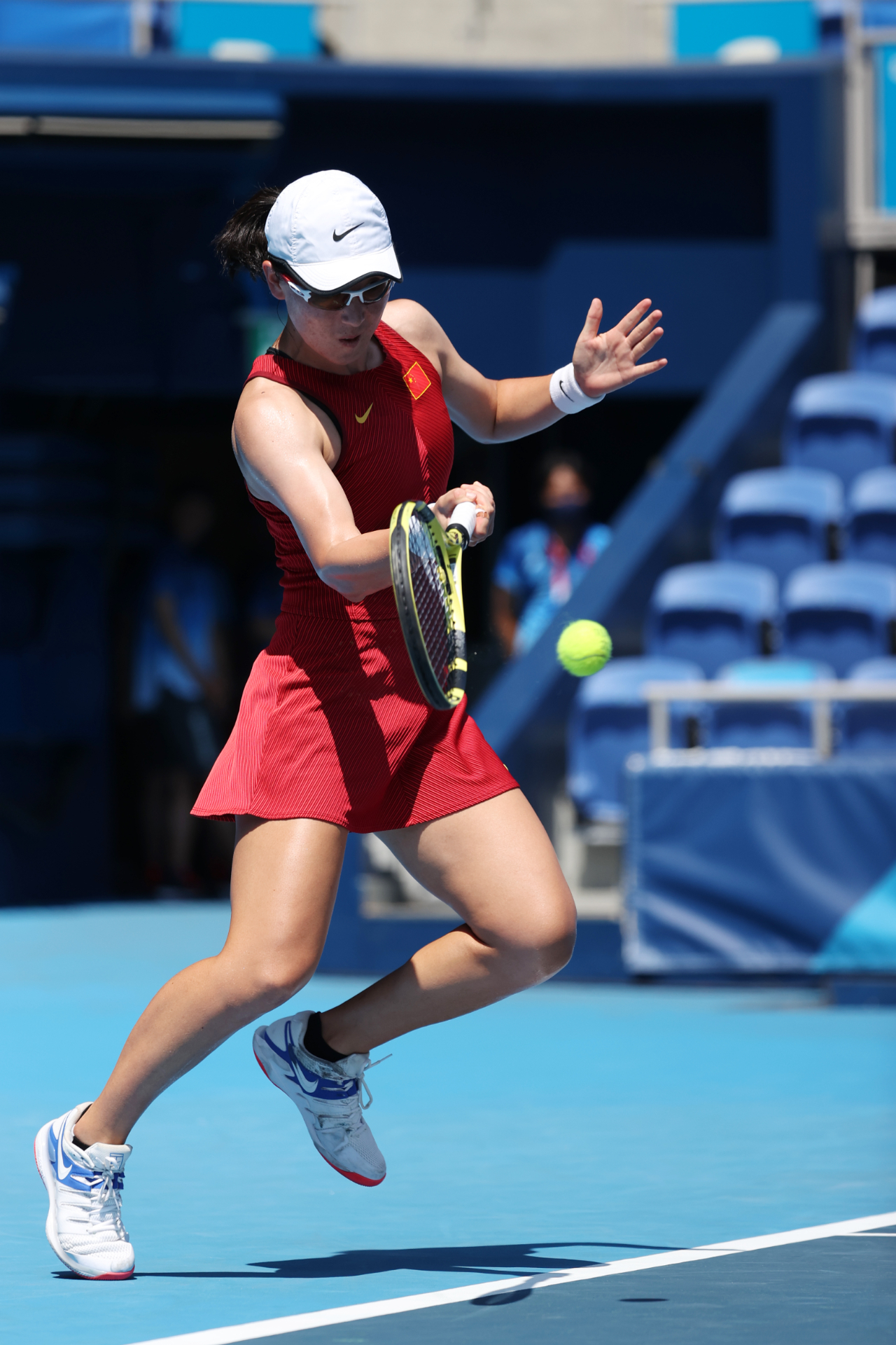 而且在关键 而且在关键