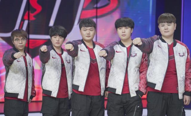 在无数双注 在无数双注